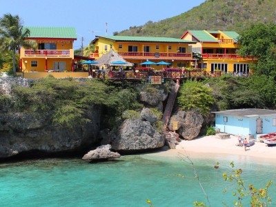 Bahia Apartments & Diving