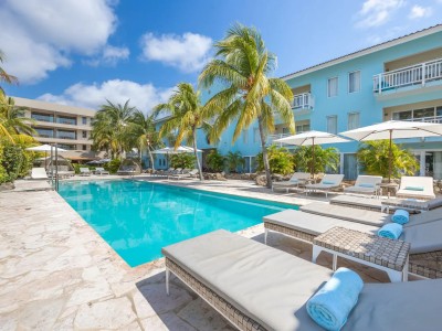 Dolphin Suites