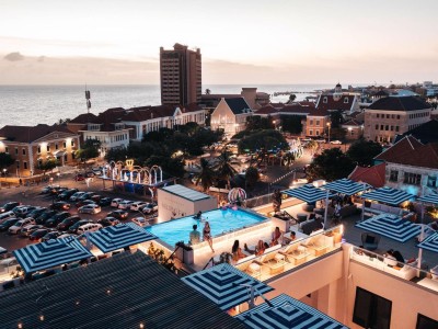 Elements Hotel & Shops