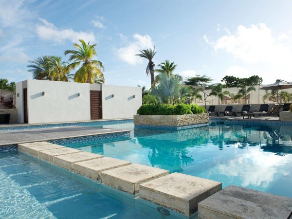 Trupial Inn Hotel